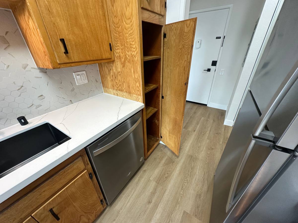 Apartment for rent at 2425 Macarthur Blvd #37, Oakland, CA 94602