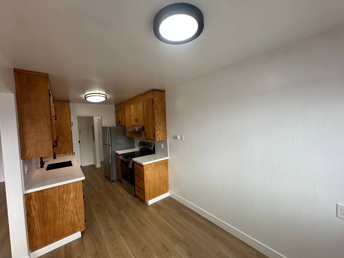 Apartment for rent at 2425 Macarthur Blvd #37, Oakland, CA 94602