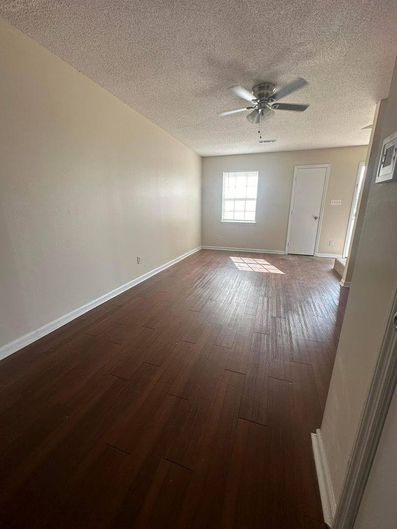 Apartment for rent at 220 Lanier Dr, Statesboro, GA 30458