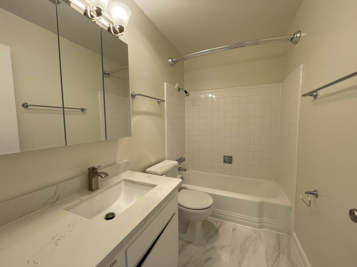 Apartment for rent at 1172 Saranap Ave #36B, Walnut Creek, CA 94595