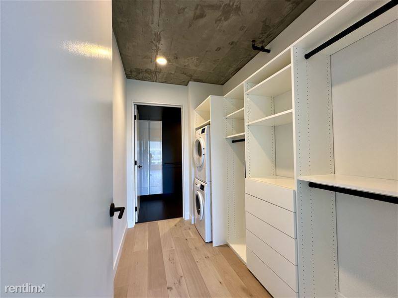 Condo for rent at 960 Market St #1001, San Francisco, CA 94102