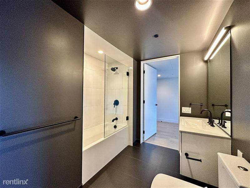 Condo for rent at 960 Market St #1001, San Francisco, CA 94102