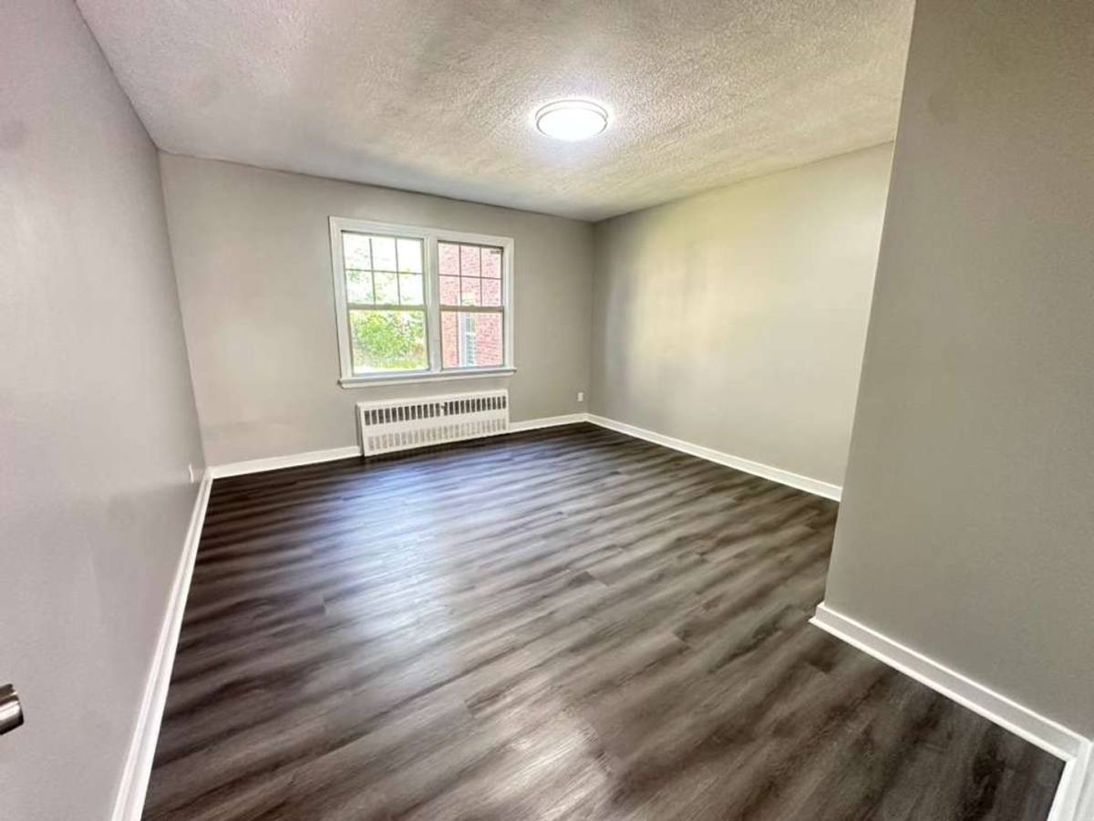 Townhouse for rent at 500 S Harrison St, Orange, NJ 07050
