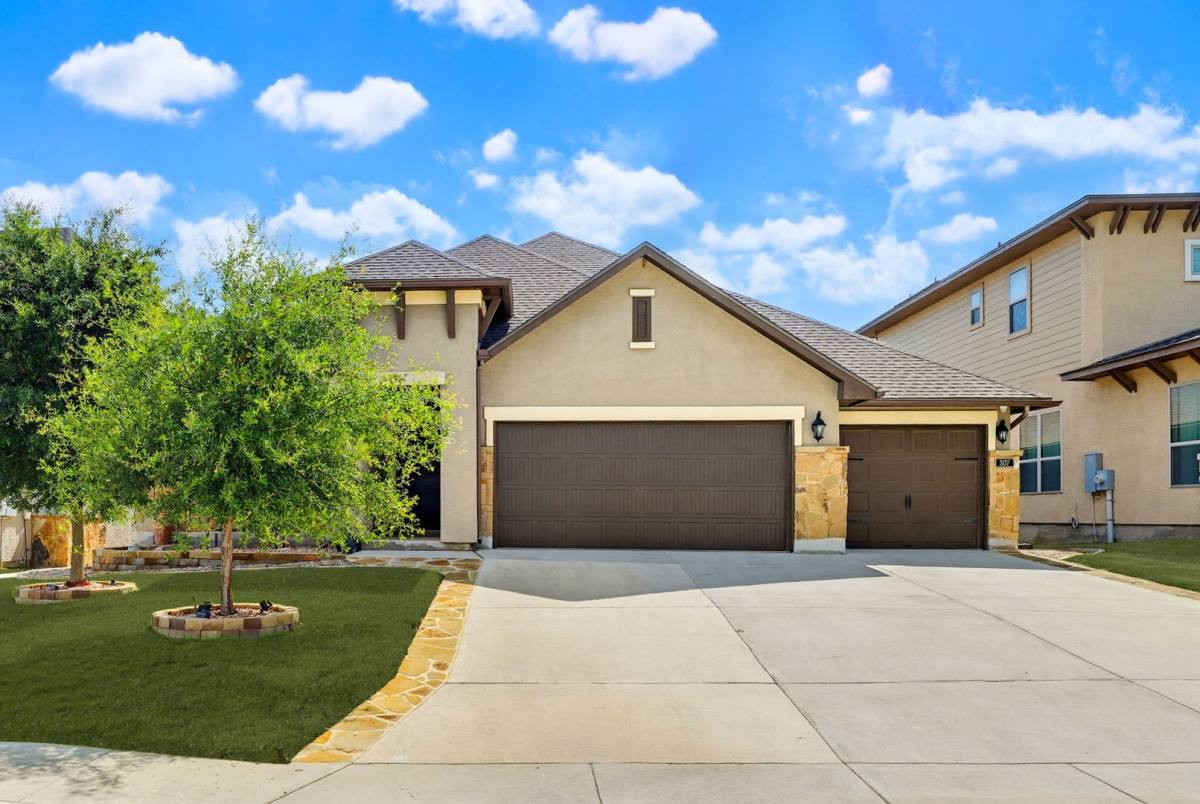 House for rent at 307 James Bonham Way, San Antonio, TX 78253