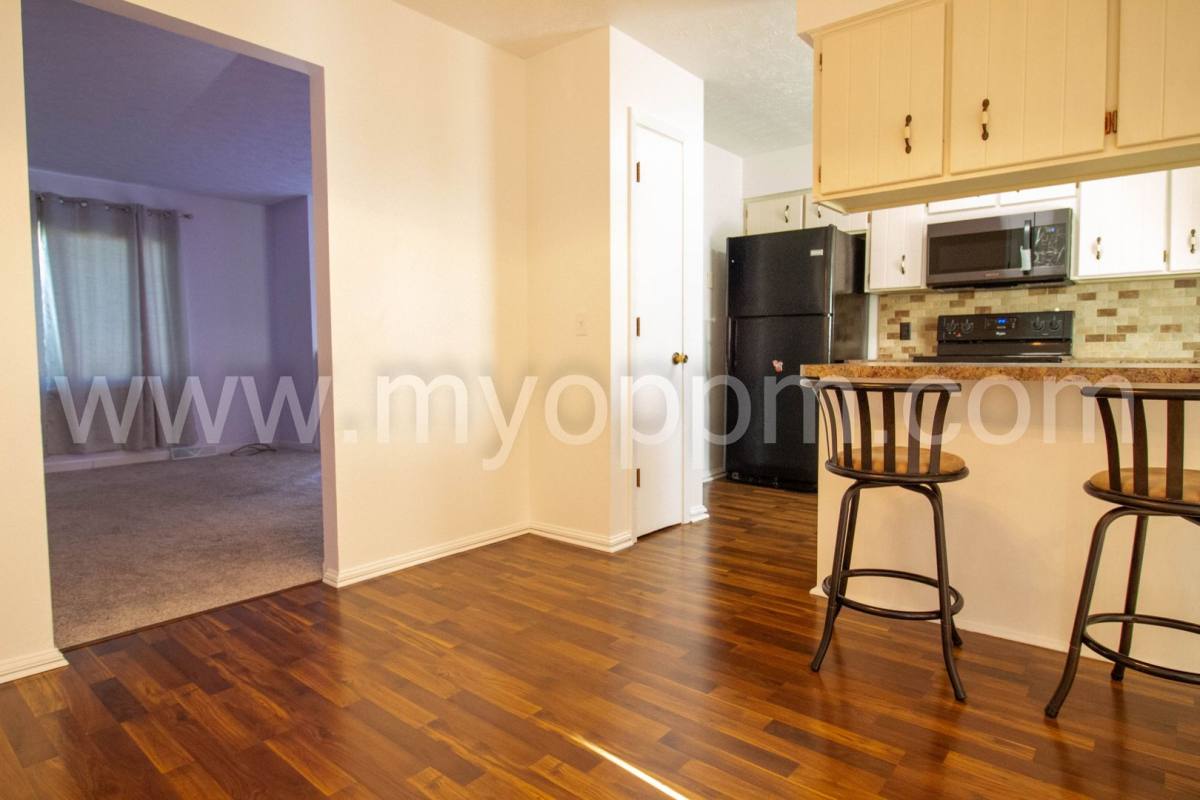 House for rent at 6711 S 75th Ave, Omaha, NE 68127