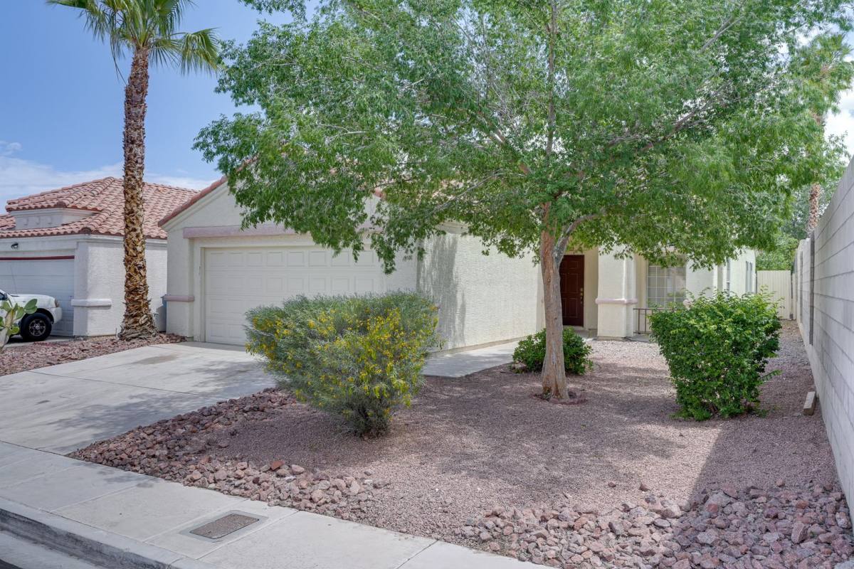 House for rent at 9660 Crystal Ridge Rd, Las Vegas, NV 89123