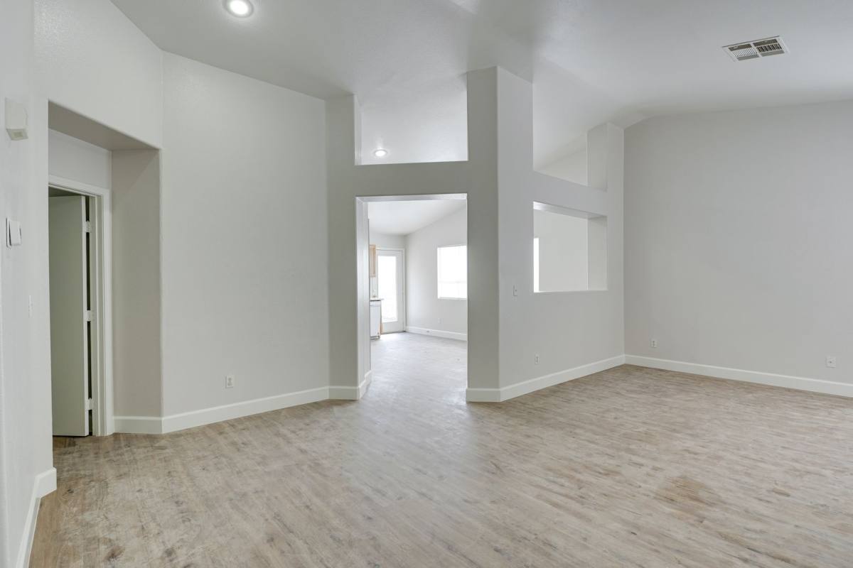 House for rent at 9660 Crystal Ridge Rd, Las Vegas, NV 89123
