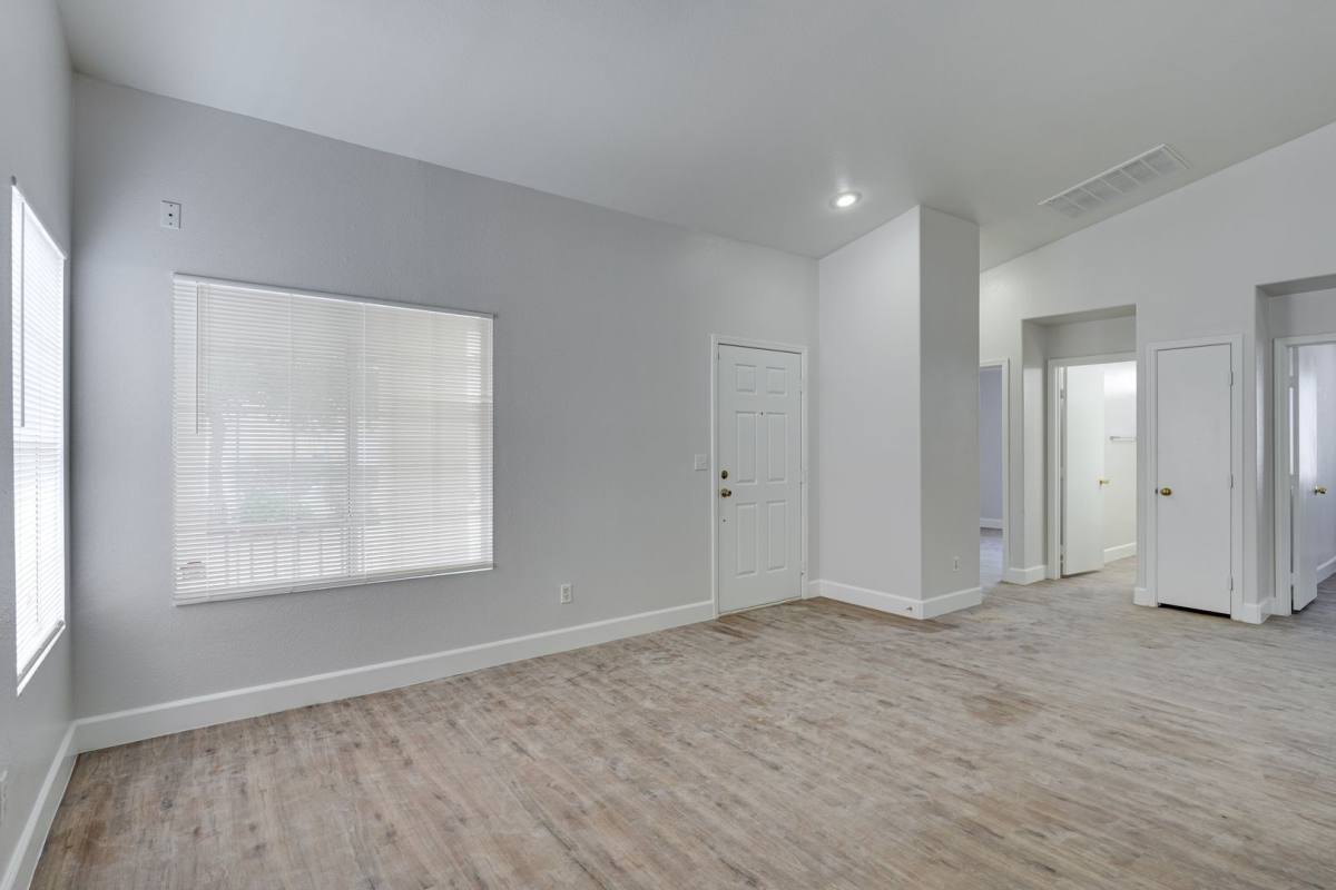 House for rent at 9660 Crystal Ridge Rd, Las Vegas, NV 89123