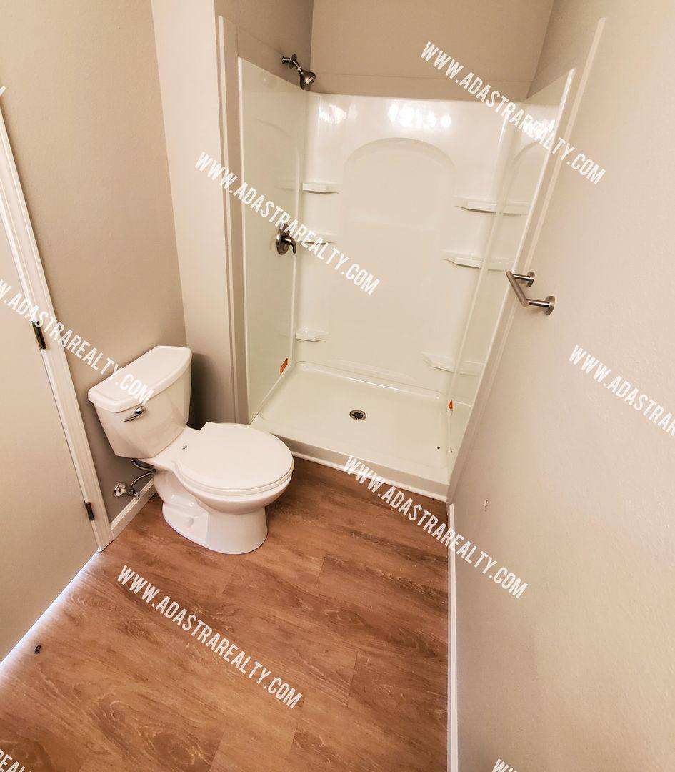 House for rent at 121 Ames St, Baldwin City, KS 66006