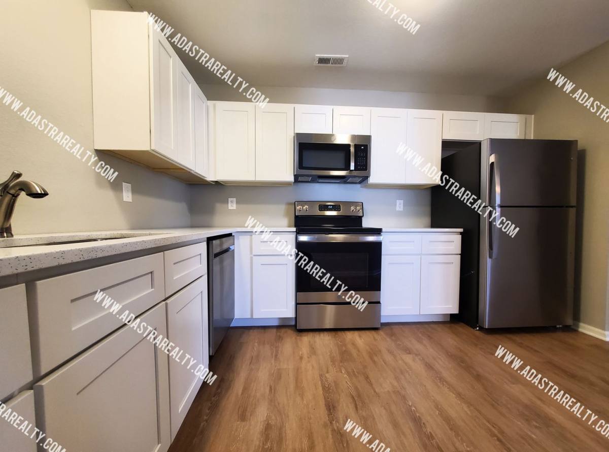 House for rent at 121 Ames St, Baldwin City, KS 66006