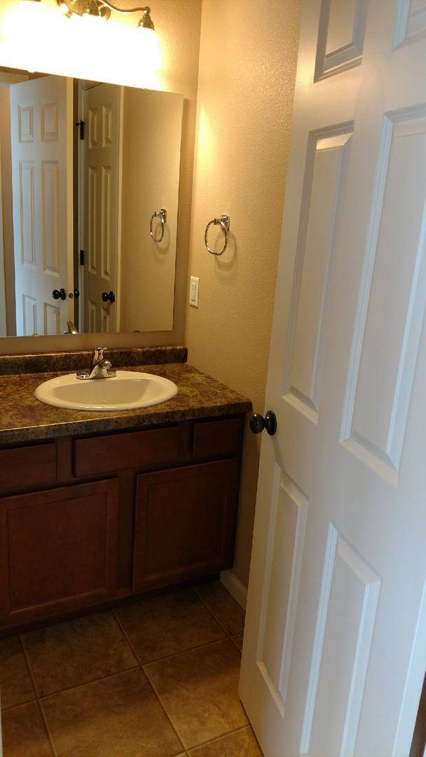 House for rent at 2609 Verity Lane, Mandan, ND 58554