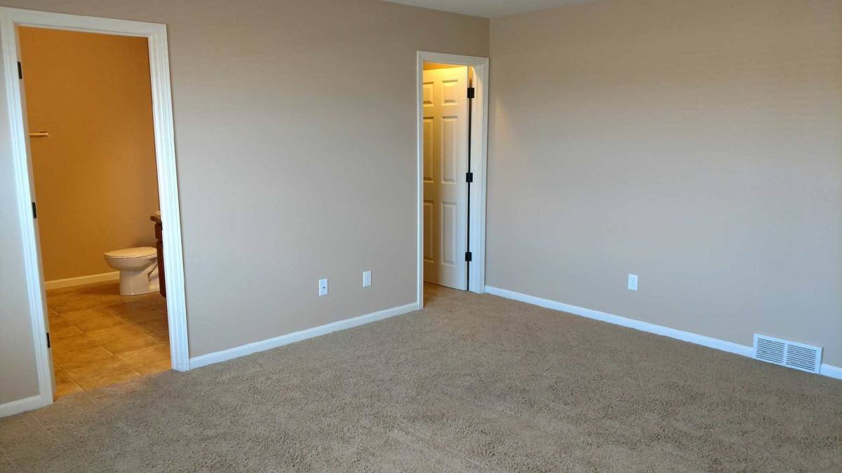 House for rent at 2609 Verity Lane, Mandan, ND 58554