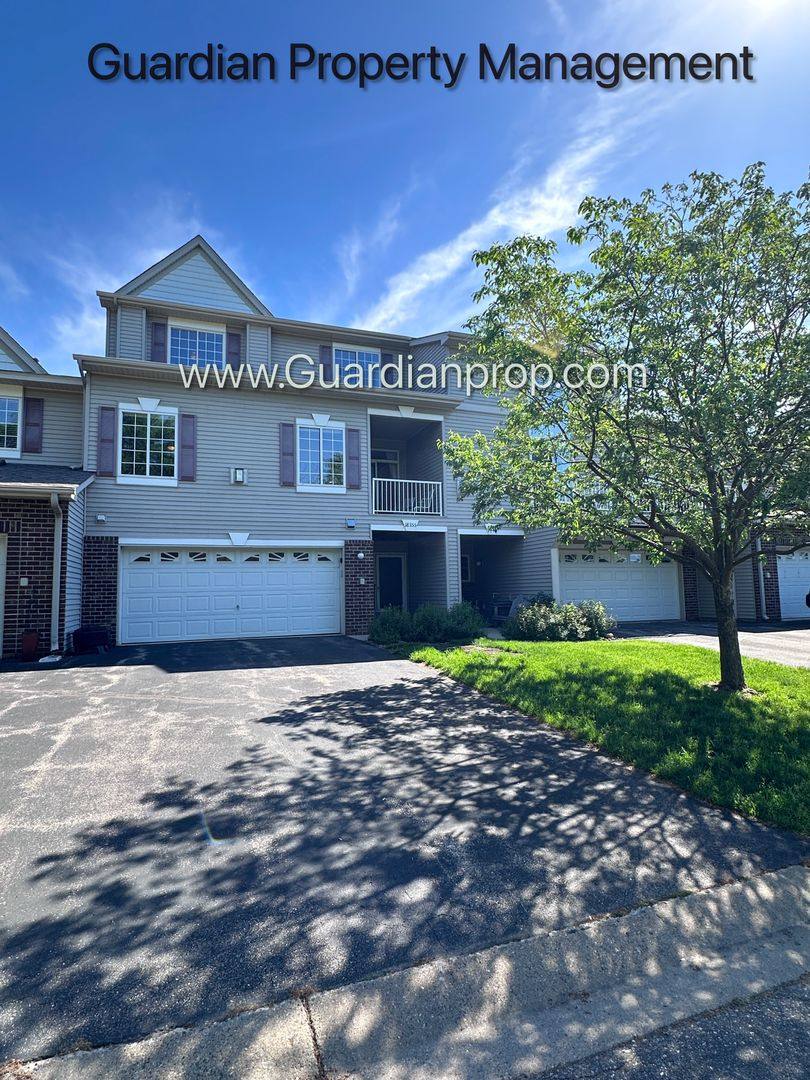 Townhouse for rent at 18355 Kerrville Trail, Lakeville, MN 55044