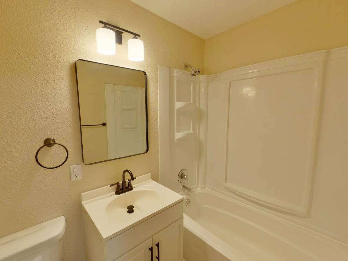 Apartment for rent at 322 N Spruce St, Wichita, KS 67214