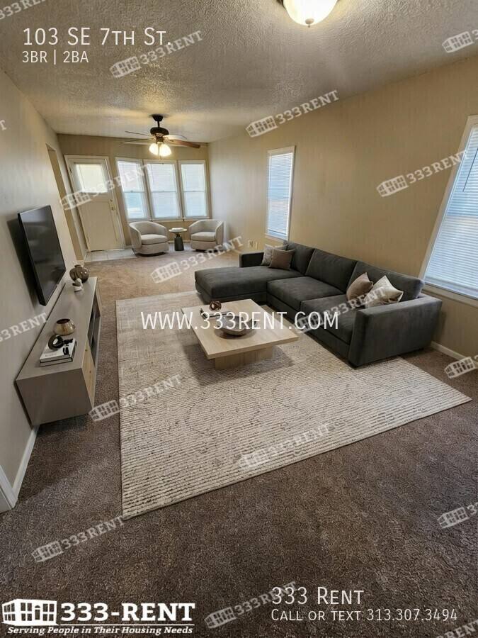 House for rent at 103 SE 7th St, Lees Summit, MO 64063