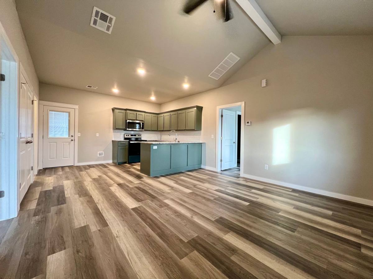 House for rent at 1128 W Iowa, Chickasha, OK 73018