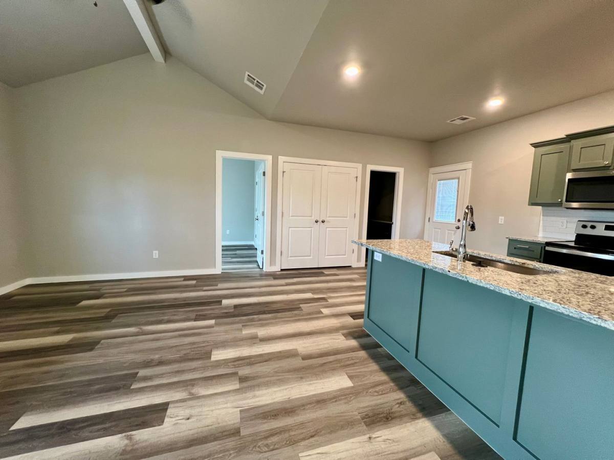 House for rent at 1128 W Iowa, Chickasha, OK 73018