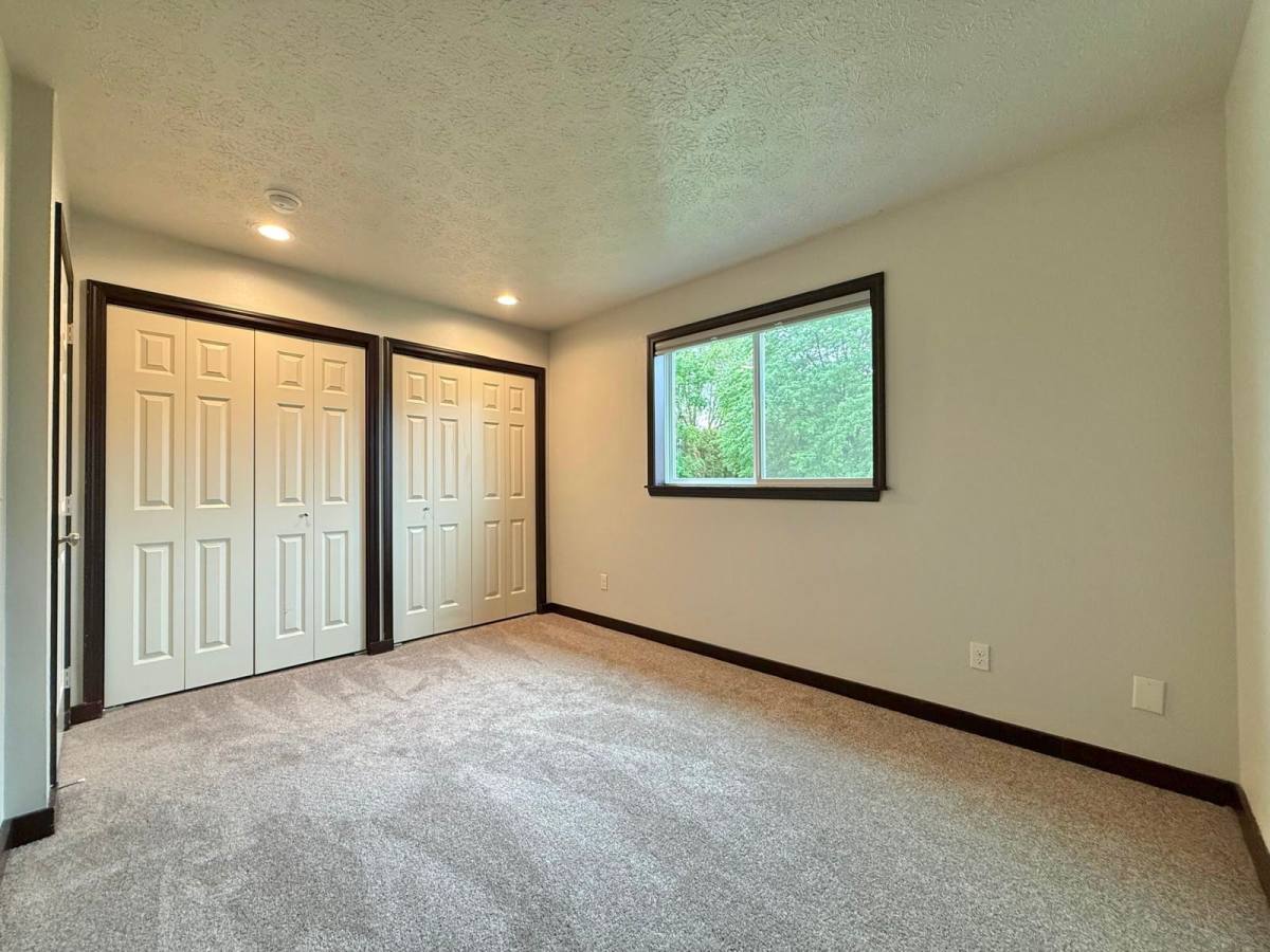 House for rent at 1510 S Progress Rd, Veradale, WA 99037