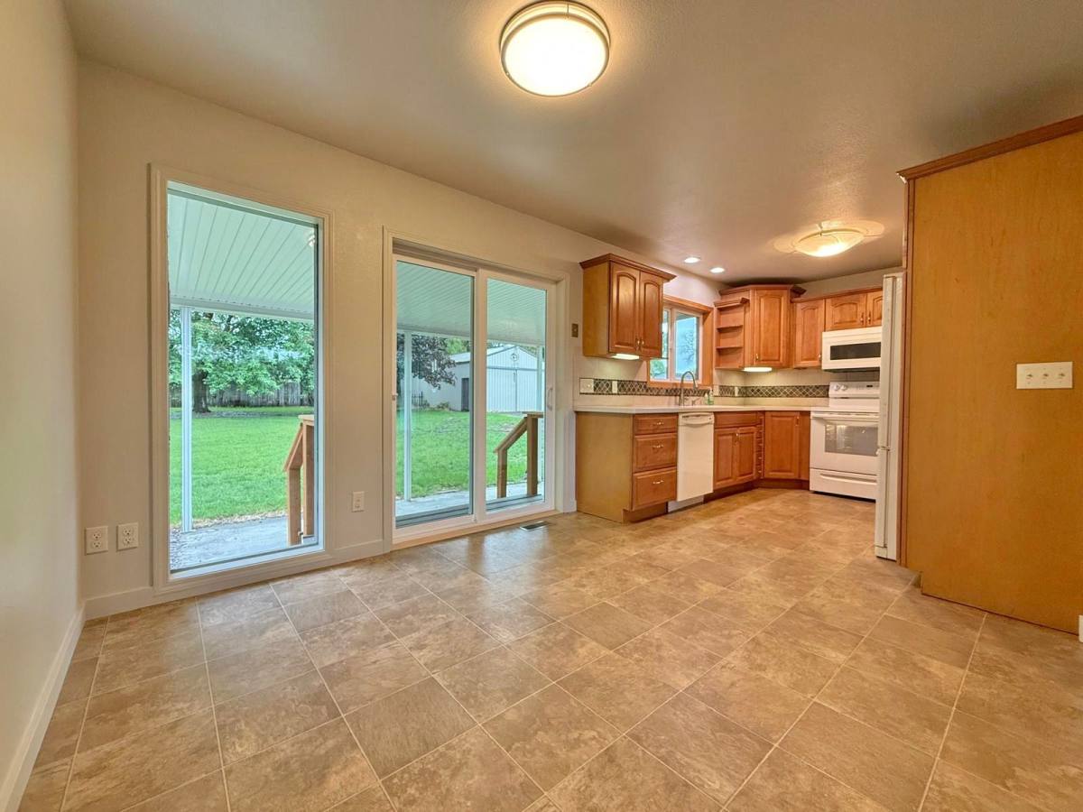 House for rent at 1510 S Progress Rd, Veradale, WA 99037