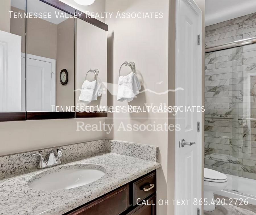 Townhouse for rent at 7013 Pemmbrooke Shire Lane, Knoxville, TN 37909