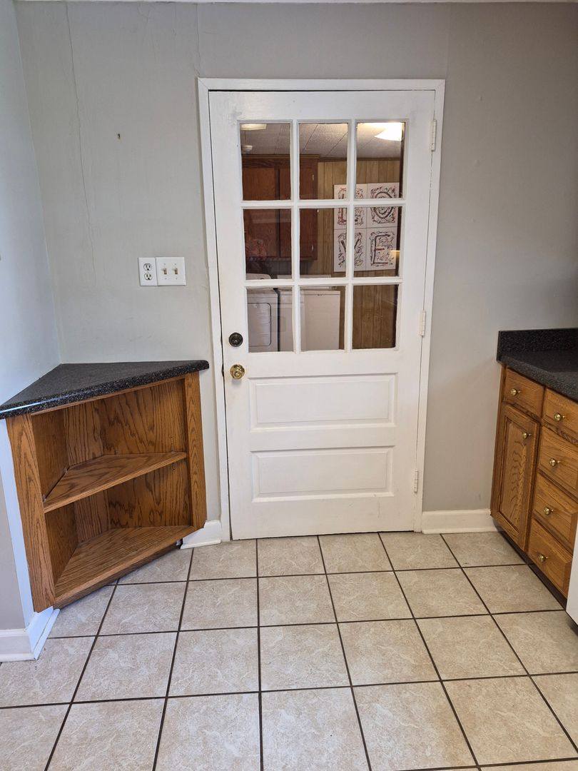 House for rent at 607 Pinetree Rd, Valdosta, GA 31602
