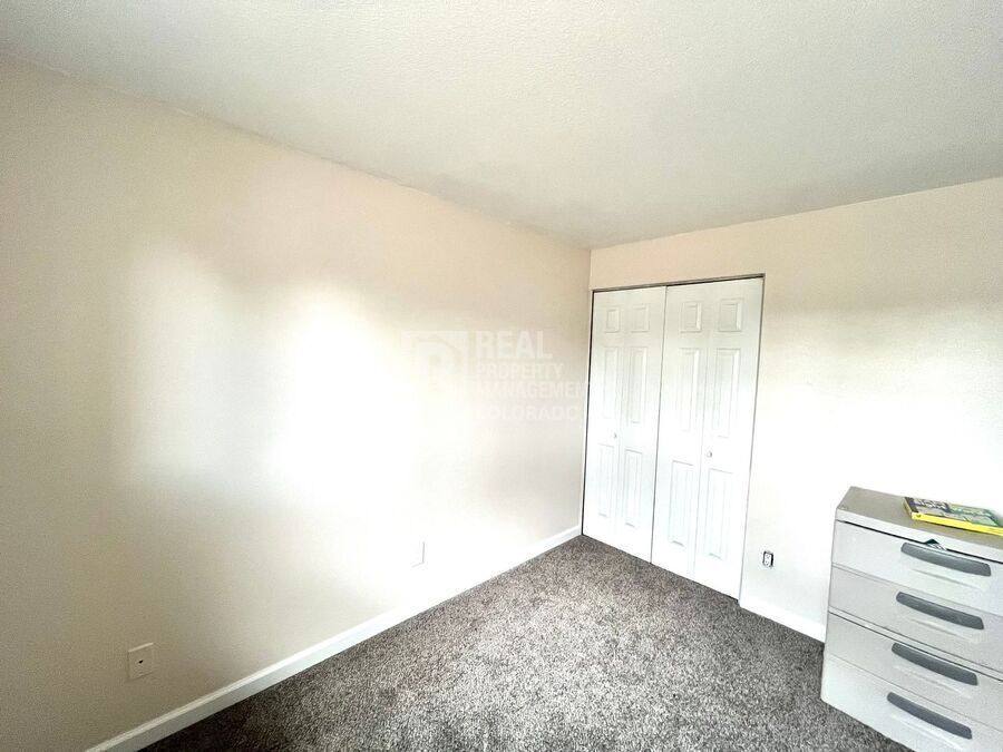 House for rent at 2046 Del Mar Dr, Colorado Springs, CO 80910