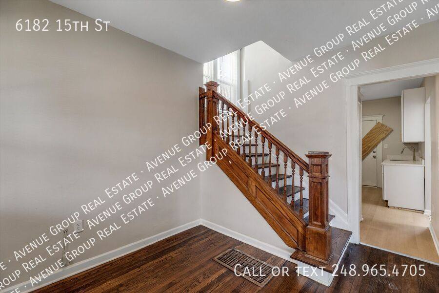House for rent at 6182 15th St, Detroit, MI 48208