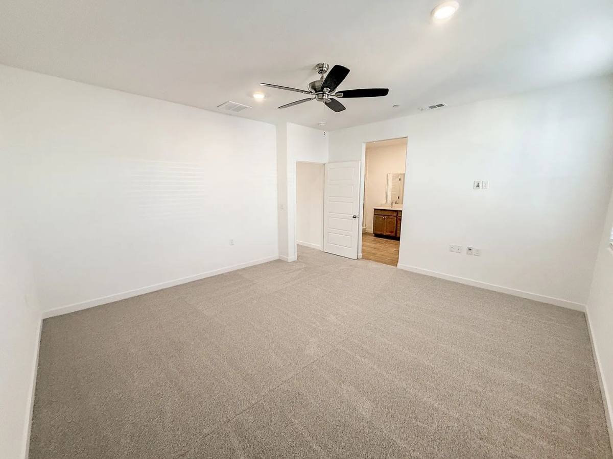 House for rent at 12541 Camino Glorieta, Bakersfield, CA 93311