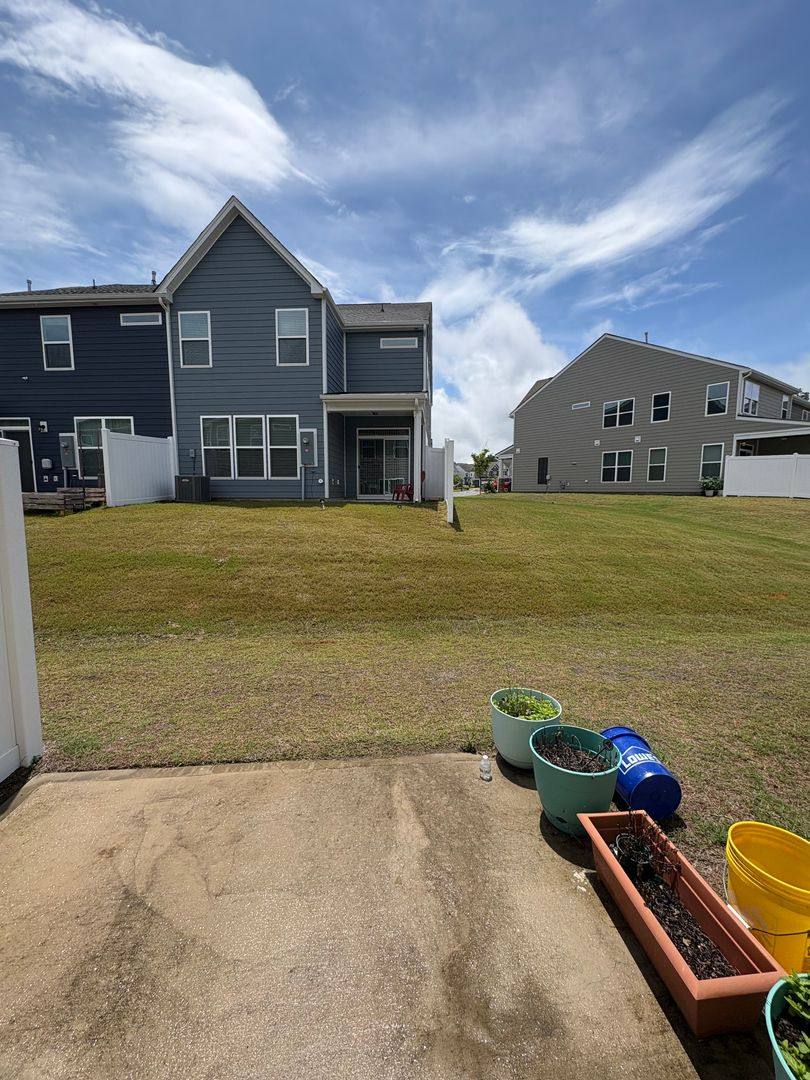Townhouse for rent at 3947 Fadden St, Harrisburg, NC 28075