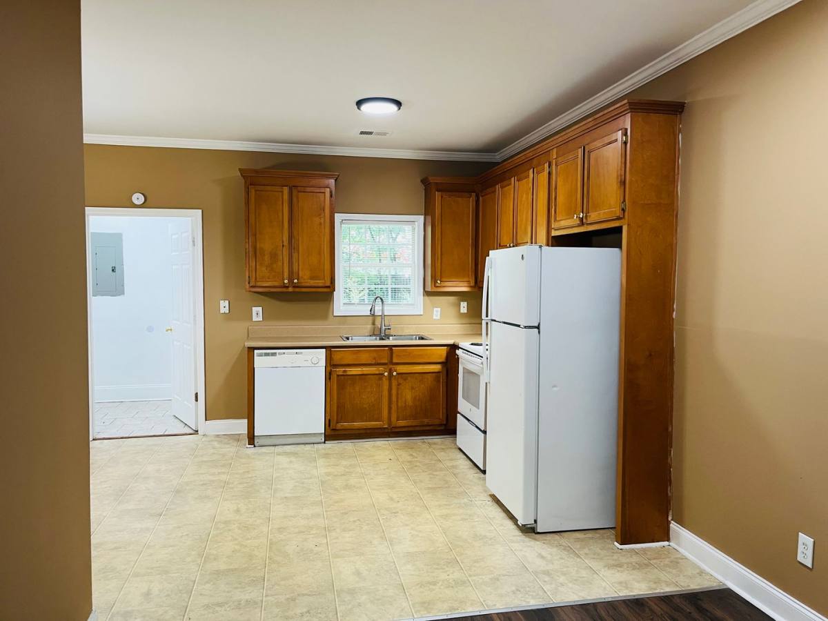 Apartment for rent at 11-17 Jordan Rd, Cartersville, GA 30120