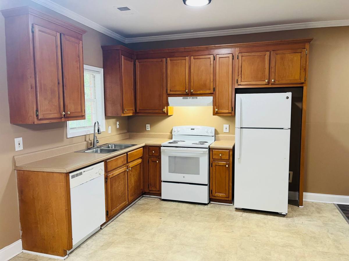 Apartment for rent at 11-17 Jordan Rd, Cartersville, GA 30120