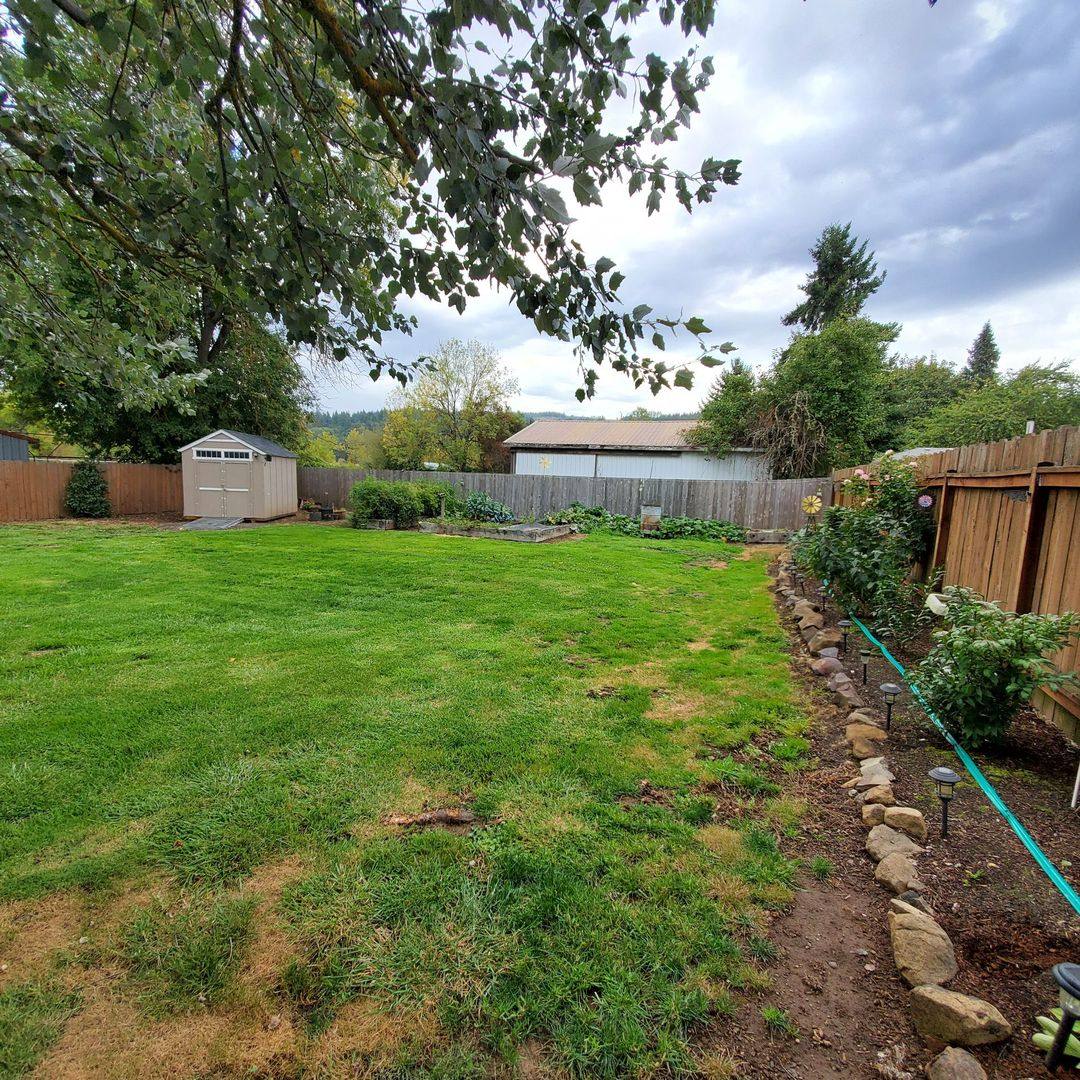House for rent at 1120 Linn Way, Brownsville, OR 97327