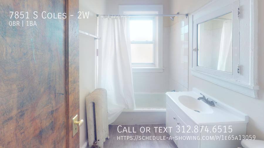 Apartment for rent at 7851 S Coles #1S, Chicago, IL 60649