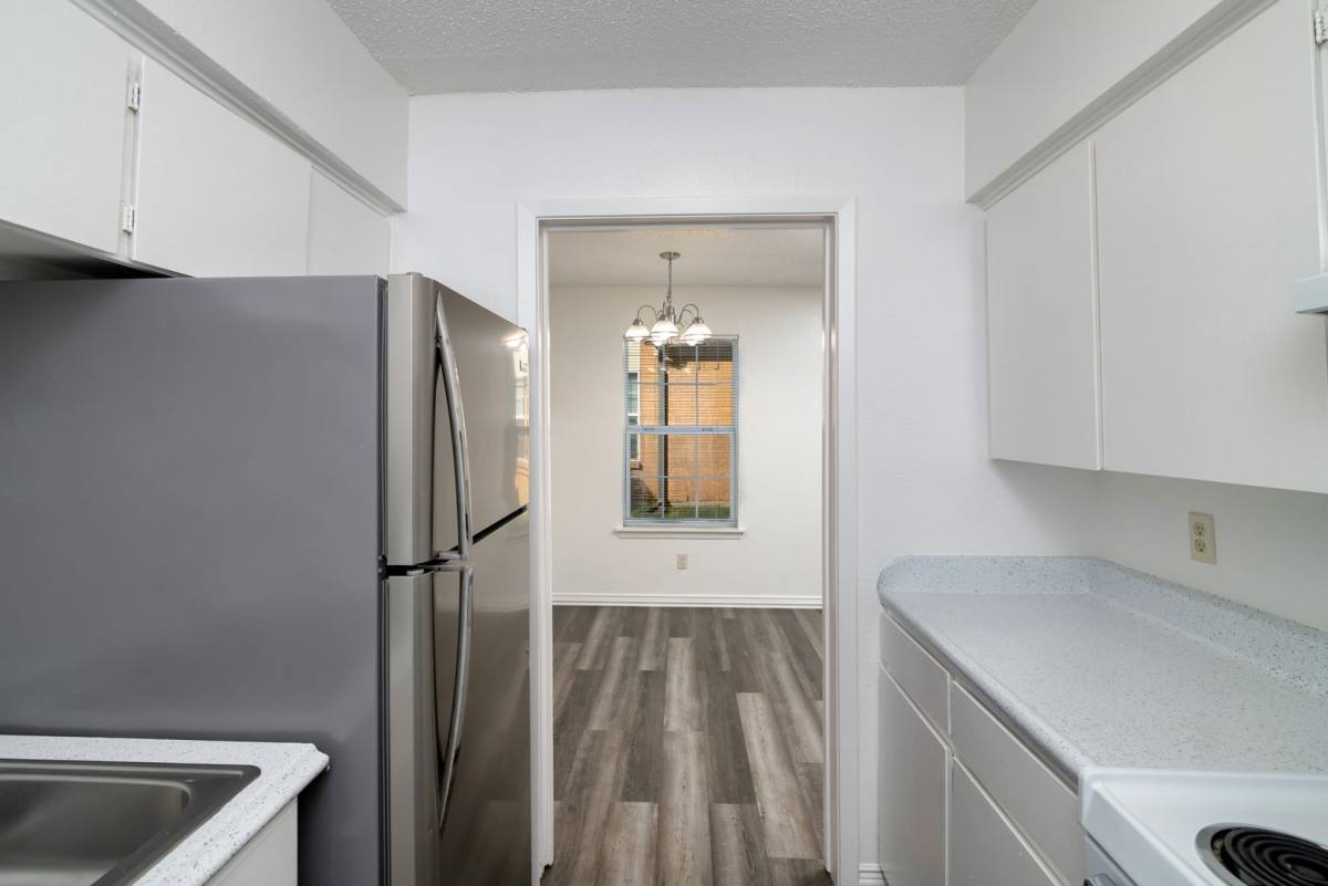 Apartment for rent at 7030 Glenview Dr, North Richland Hills, TX 76180