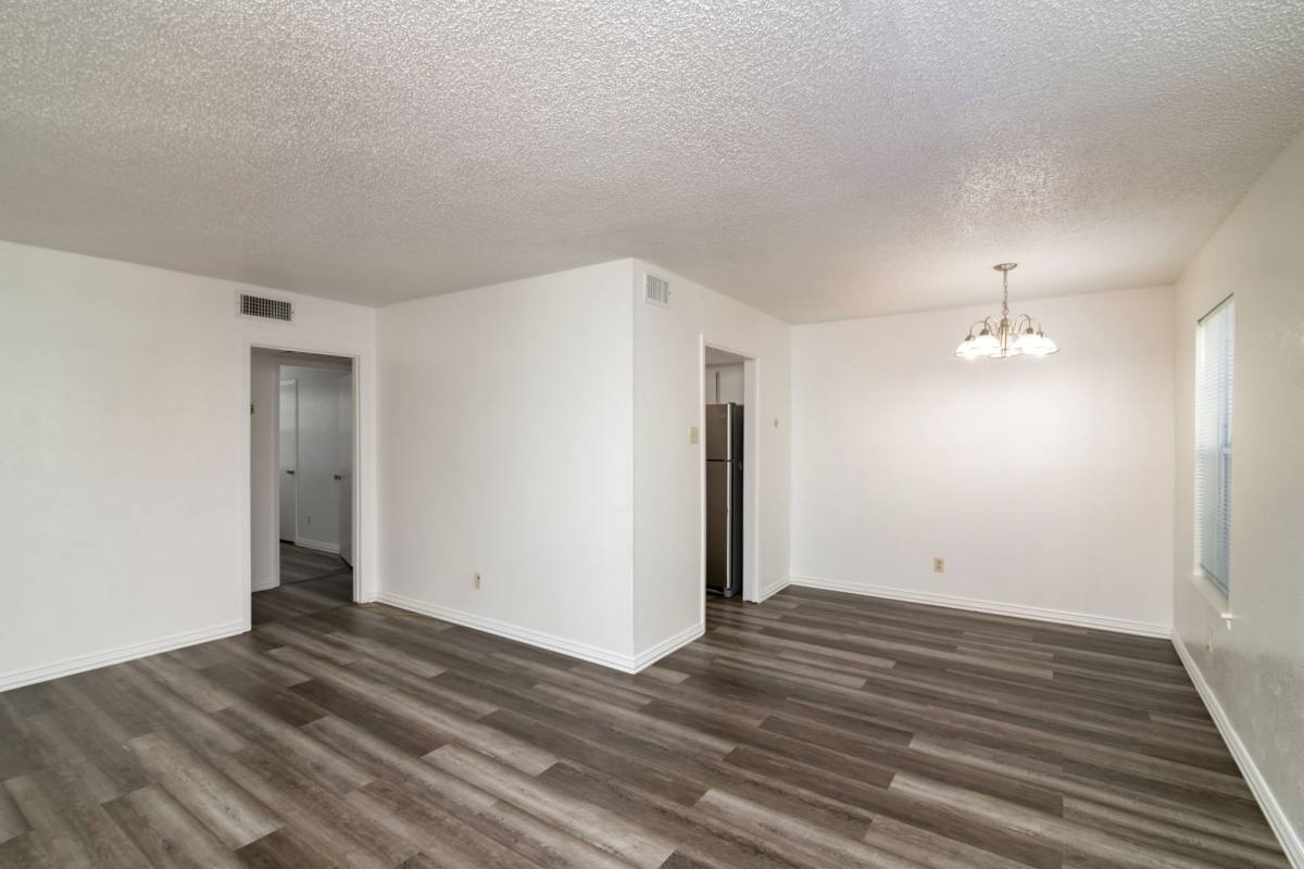 Apartment for rent at 7030 Glenview Dr, North Richland Hills, TX 76180