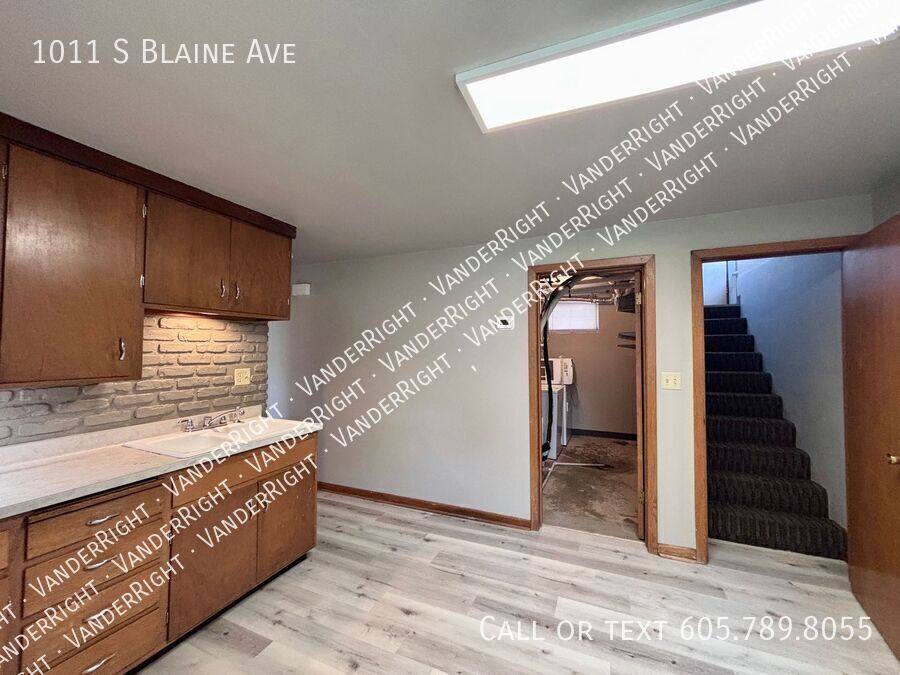 Apartment for rent at 1011 S Blaine Ave, Sioux Falls, SD 57103