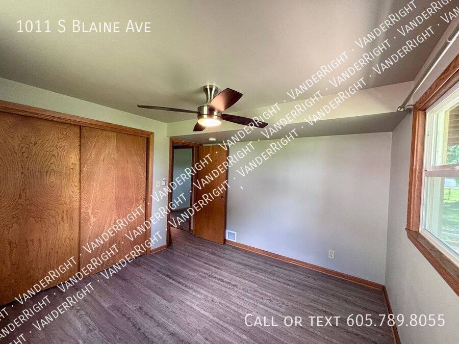 Apartment for rent at 1011 S Blaine Ave, Sioux Falls, SD 57103