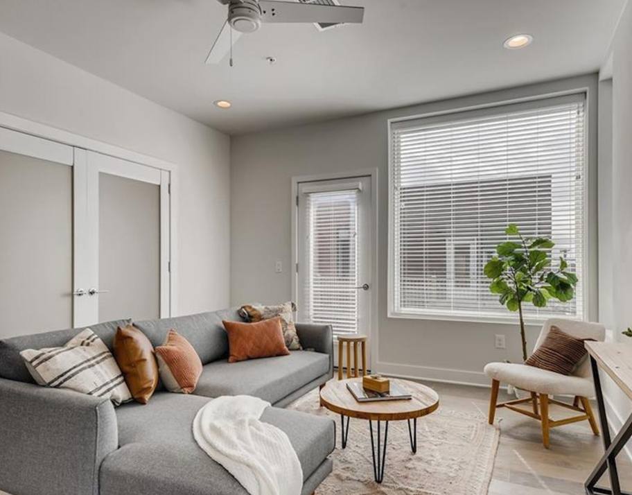Apartment for rent at 1800 E 4th St #ID1306, Austin, TX 78702