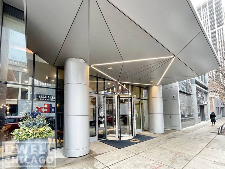 Apartment for rent at 1326 S Michigan Ave, Chicago, IL 60605