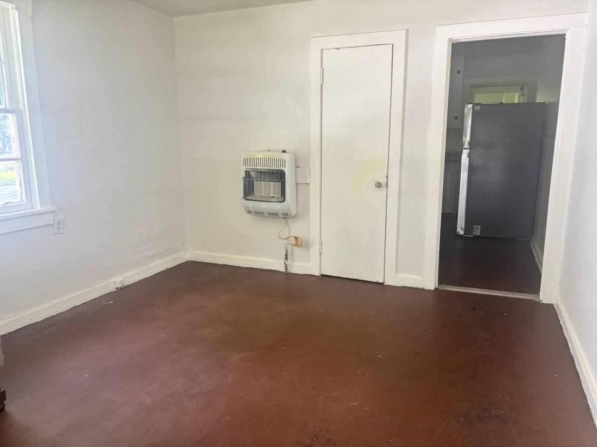 House for rent at 1136 Wiggins St, Jackson, MS 39203