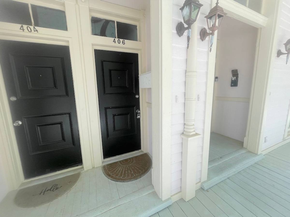 Apartment for rent at 406 E Duffy St, Savannah, GA 31401