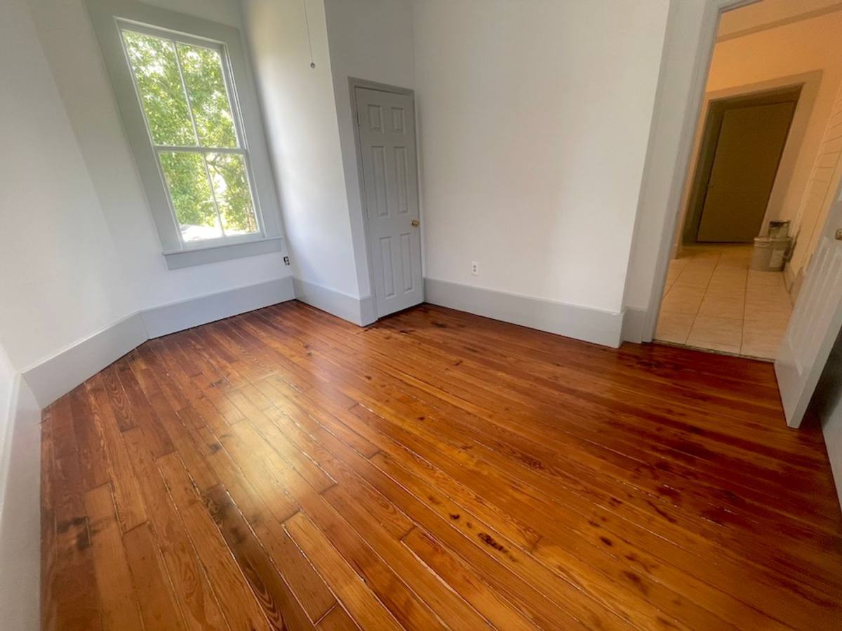 Apartment for rent at 406 E Duffy St, Savannah, GA 31401