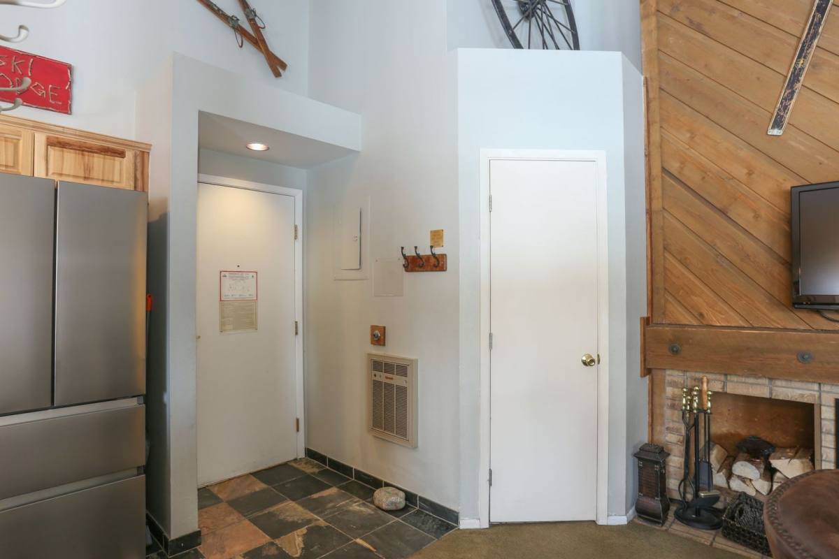 House for rent at 1977 Soda Ridge, Dillon, CO 80435