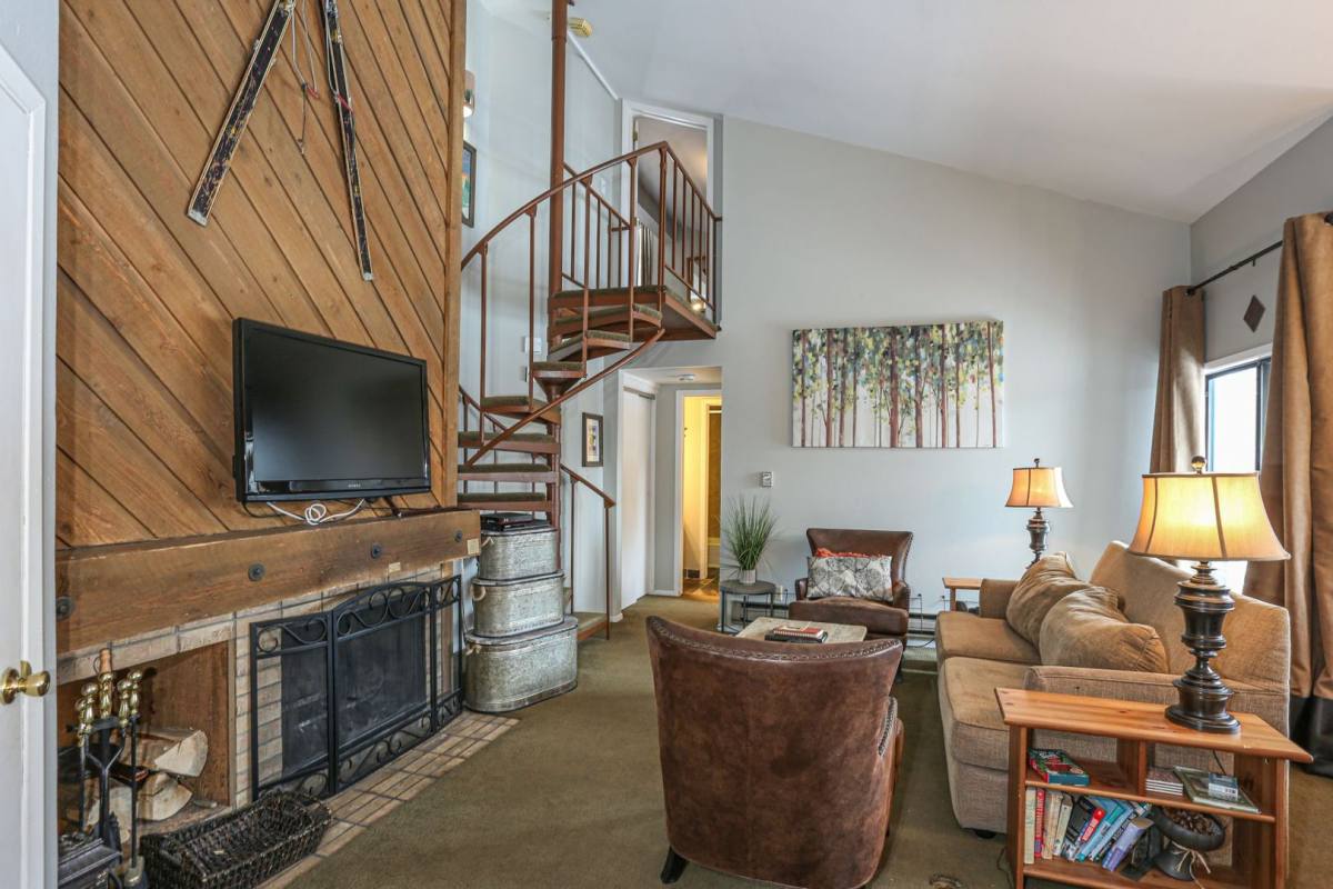 House for rent at 1977 Soda Ridge, Dillon, CO 80435