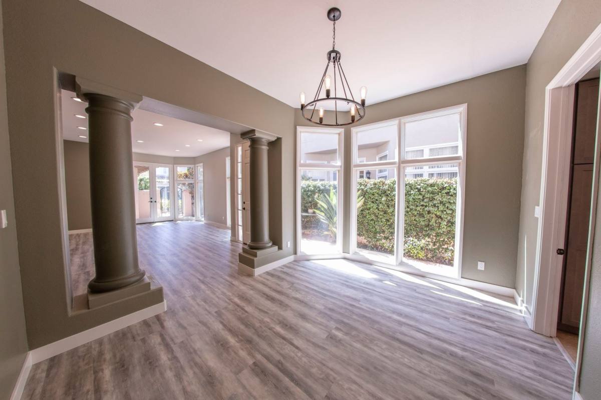 Townhouse for rent at 9756 Keeneland Row, La Jolla, CA 92037