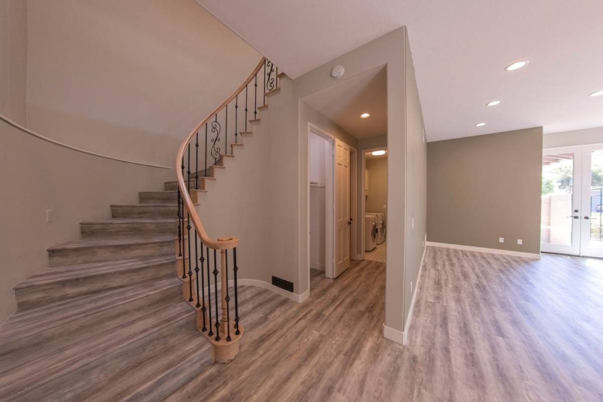 Townhouse for rent at 9756 Keeneland Row, La Jolla, CA 92037