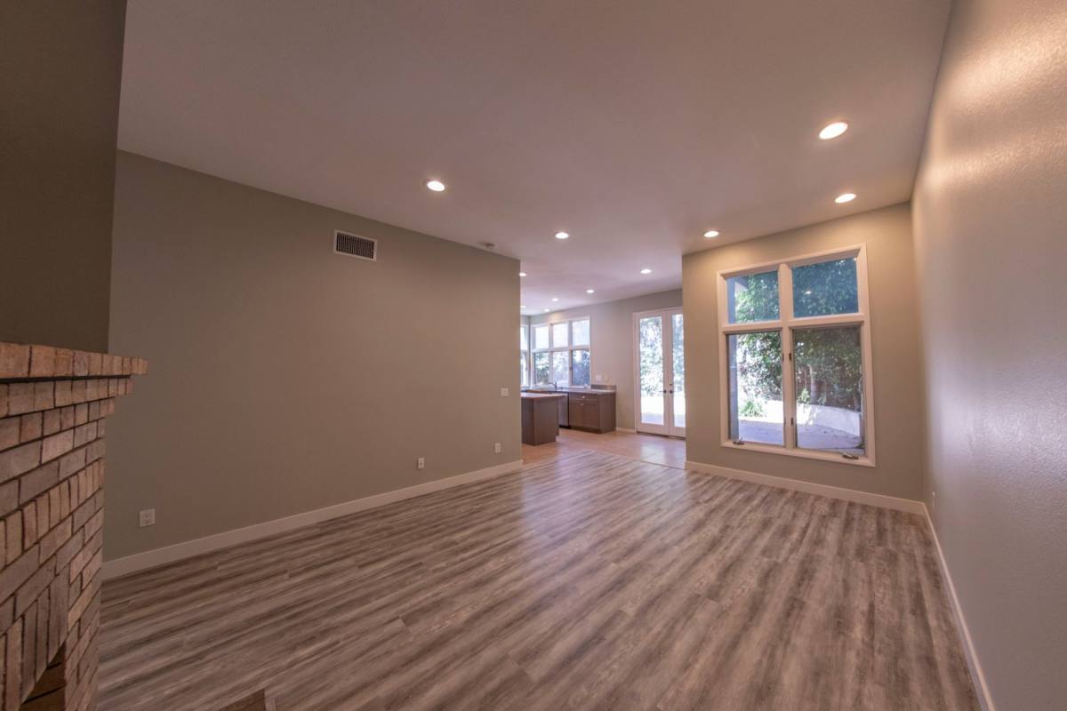 Townhouse for rent at 9756 Keeneland Row, La Jolla, CA 92037