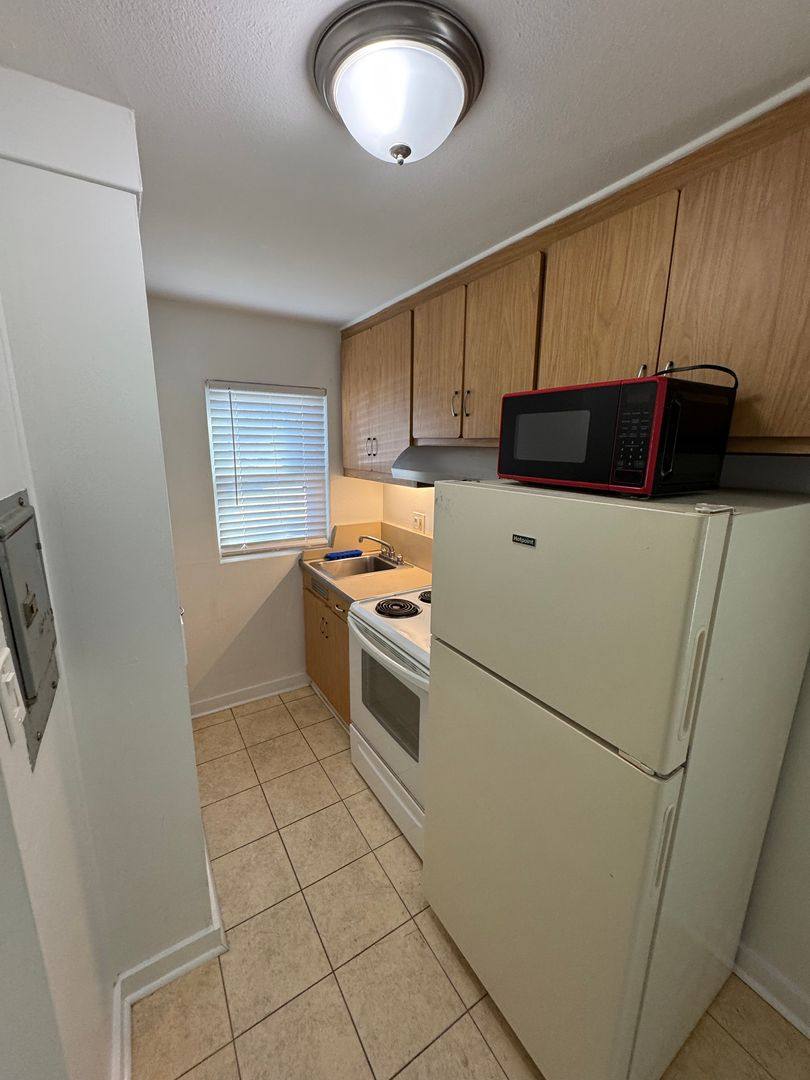 Apartment for rent at 420 Central Ave, New Orleans, LA 70121