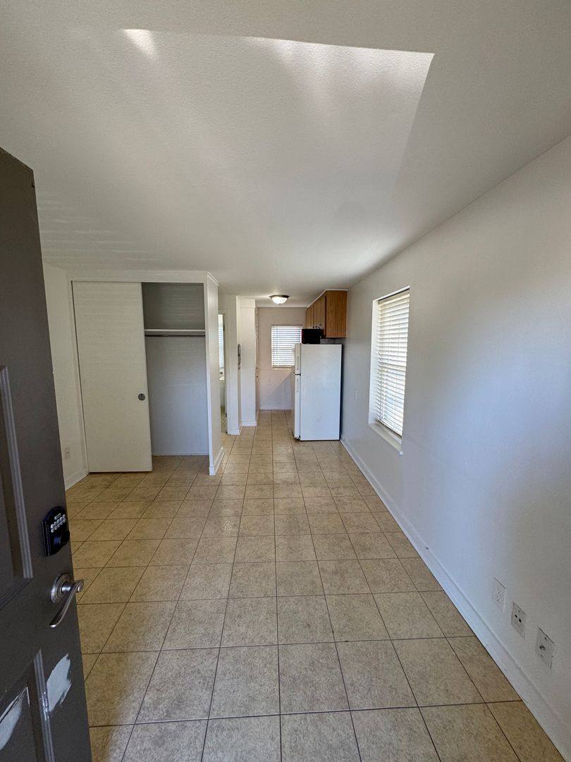 Apartment for rent at 420 Central Ave, New Orleans, LA 70121