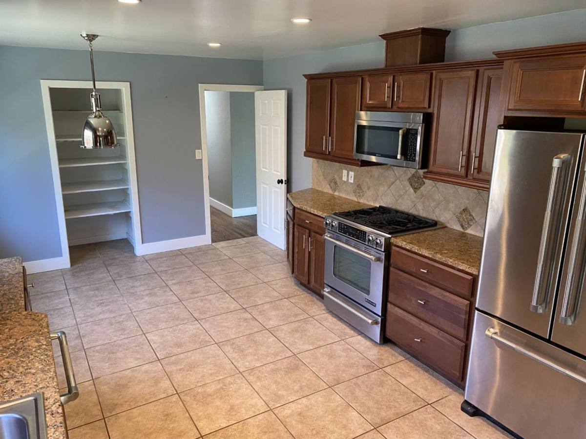 House for rent at 492 Chase St, Sonoma, CA 95476